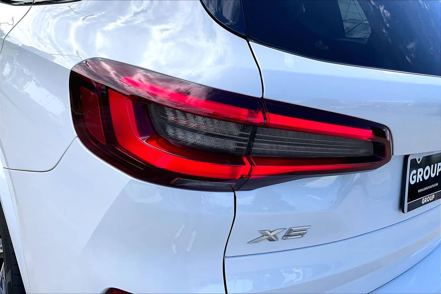 2023 BMW X5 xDrive40i xDrive40i Alpine White at Beck & Masten Kia