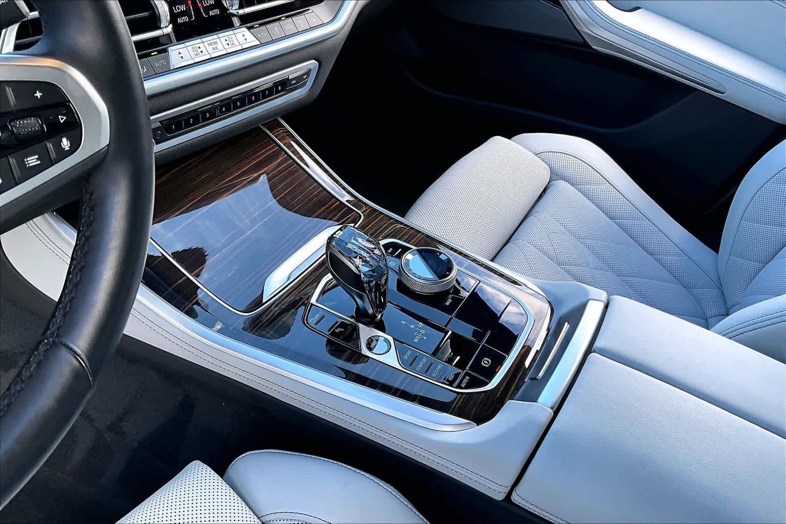 2023 BMW X5 xDrive40i xDrive40i Alpine White at Beck & Masten Kia