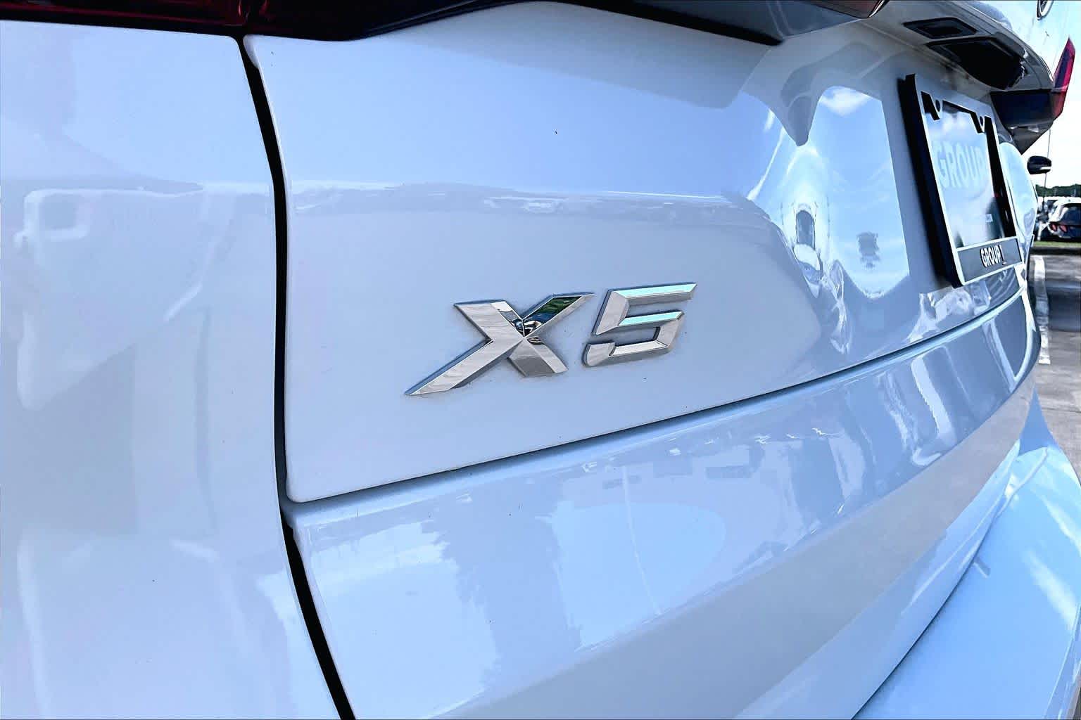 2023 BMW X5 xDrive40i xDrive40i Alpine White at Beck & Masten Kia