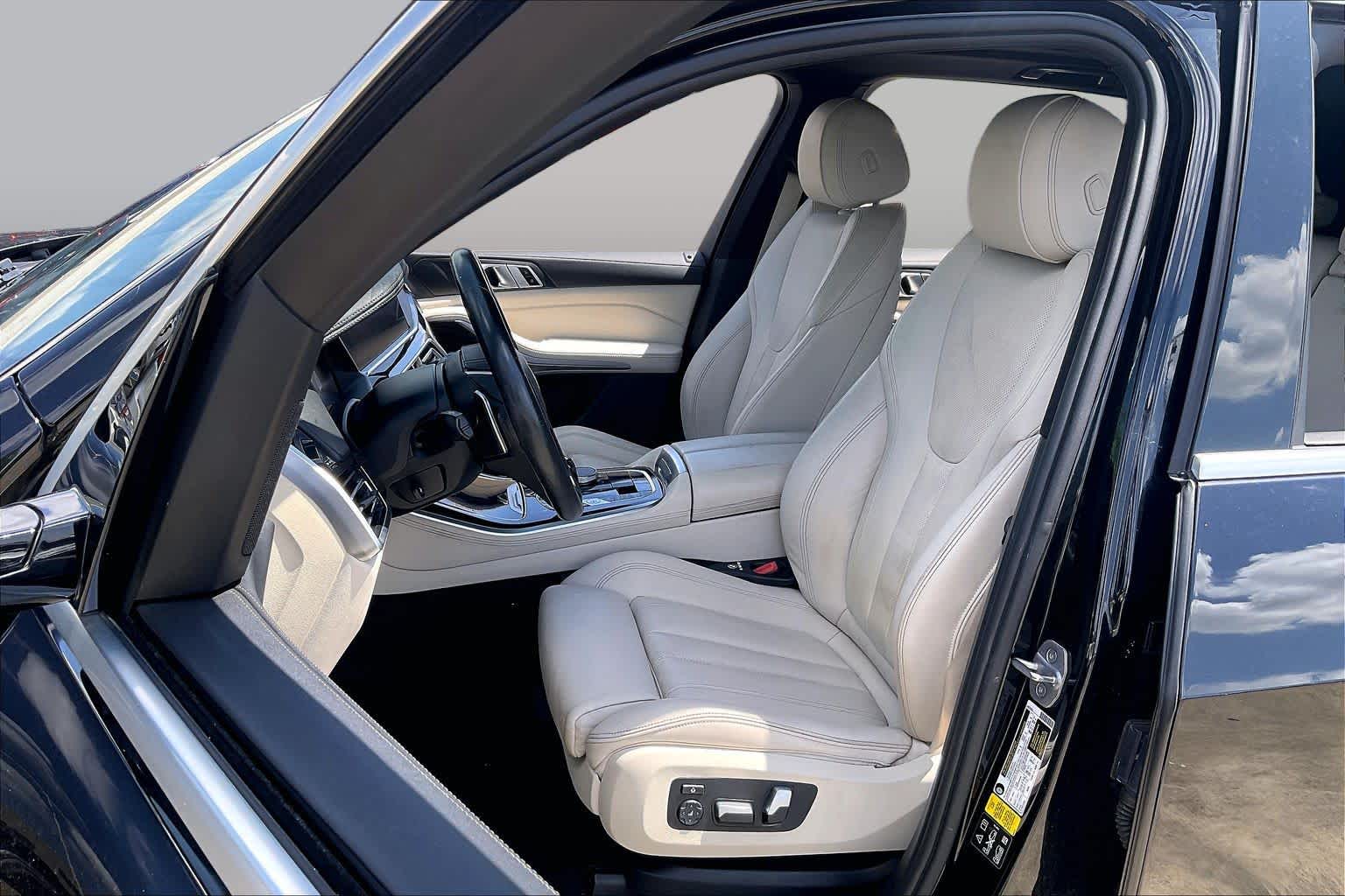 2019 BMW X5 xDrive40i xDrive40i Black Sapphire Metallic at Group 1 GMC Buick South