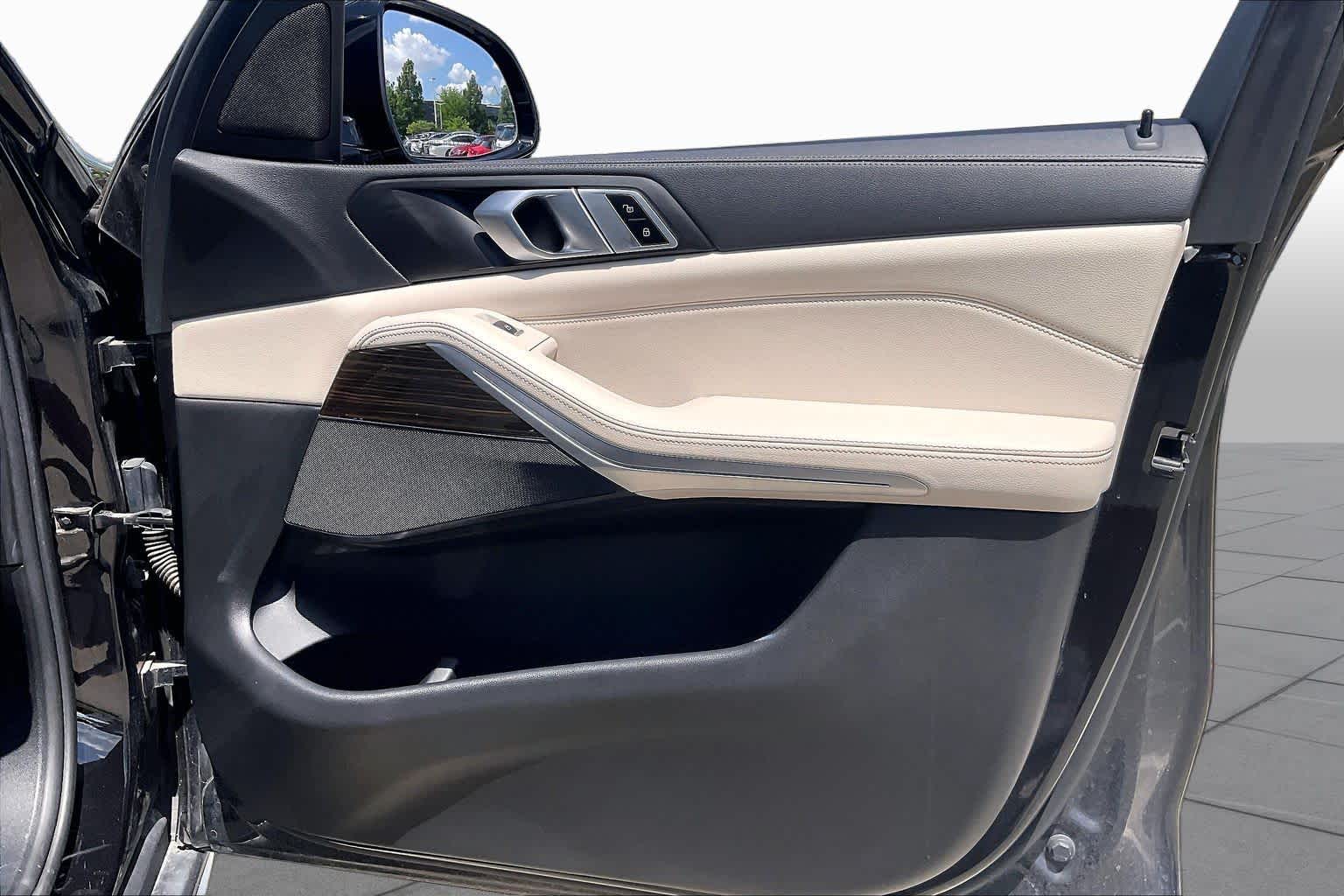2019 BMW X5 xDrive40i xDrive40i Black Sapphire Metallic at Group 1 GMC Buick South