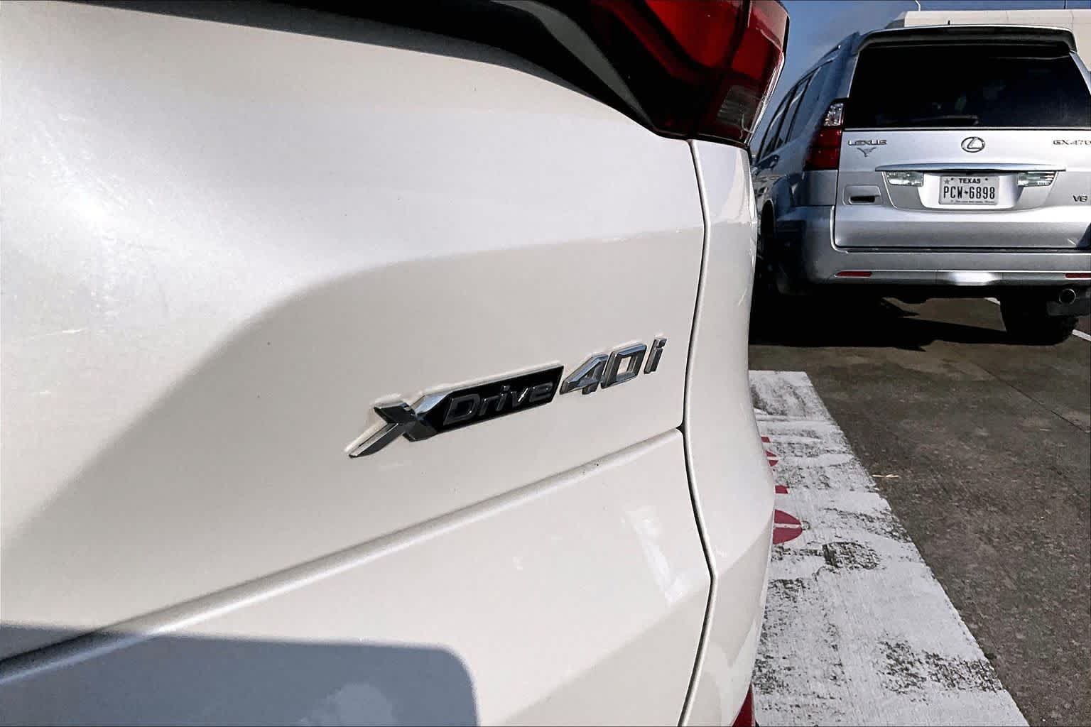2019 BMW X5 xDrive40i xDrive40i Mineral White Metallic at Beck & Masten Kia
