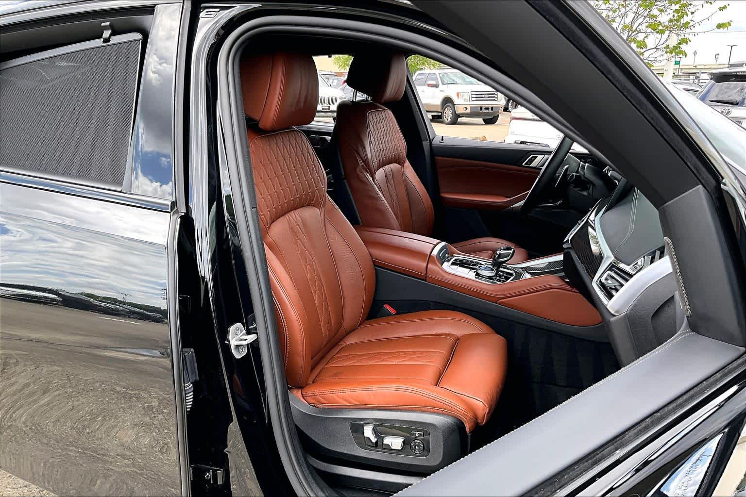 2022 BMW X6 M50i M50i - 7