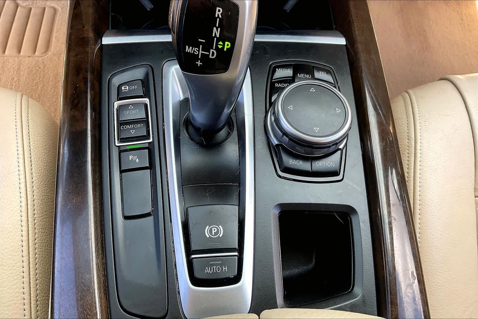 2015 BMW X5 sDrive35i sDrive35i Alpine White at Beck & Masten Kia