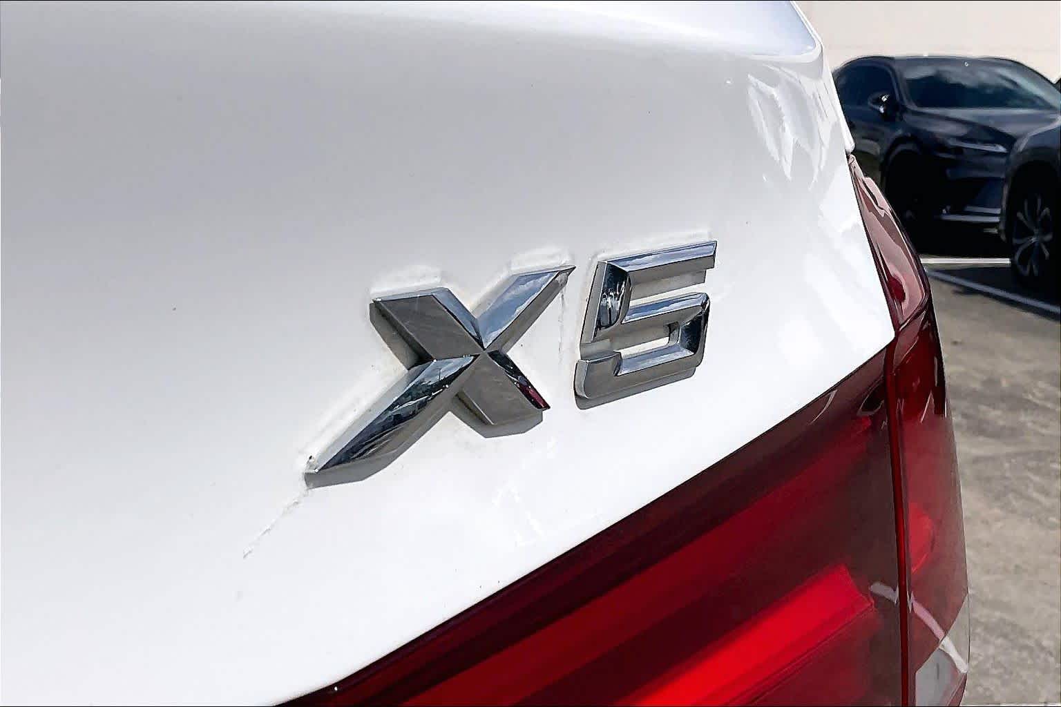 2015 BMW X5 sDrive35i sDrive35i Alpine White at Beck & Masten Kia