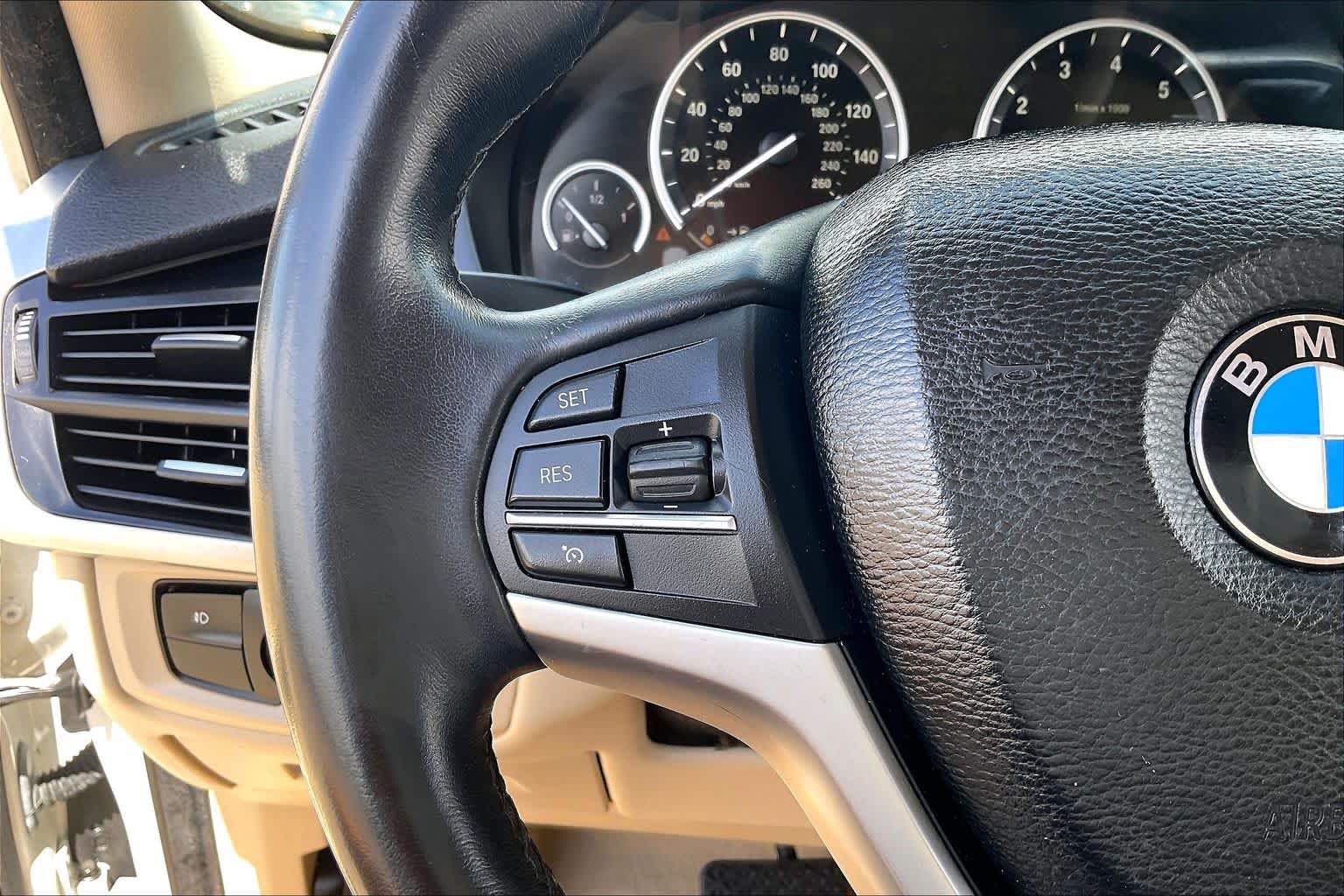 2015 BMW X5 sDrive35i sDrive35i Alpine White at Beck & Masten Kia