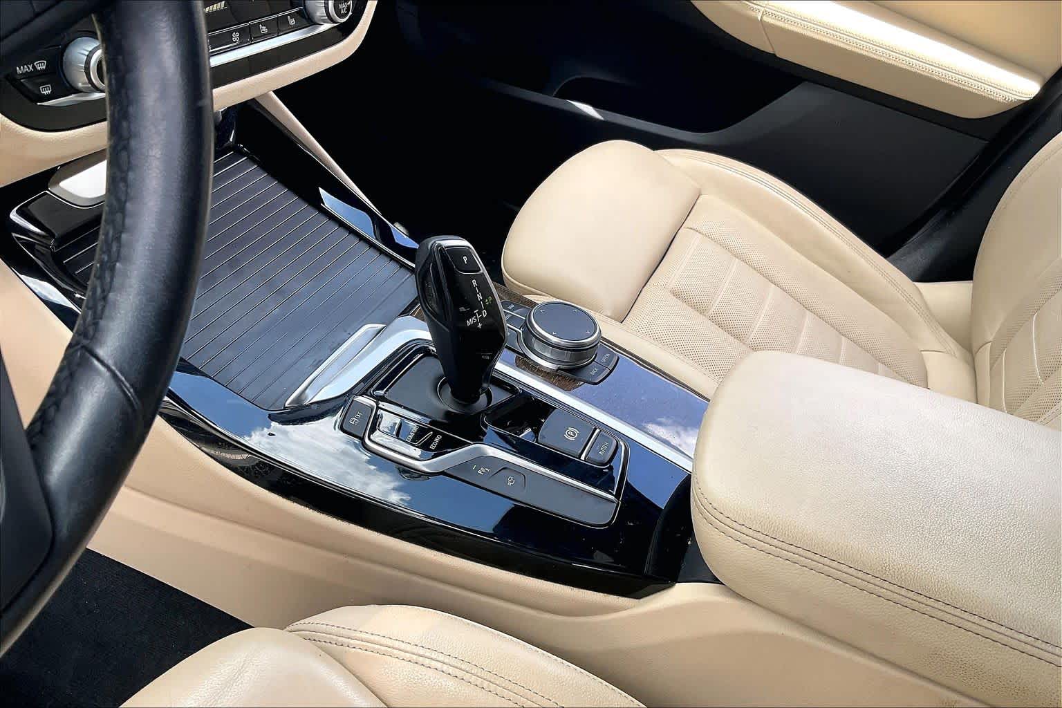 2019 BMW X3 sDrive30i sDrive30i Alpine White at Lexus Southwest Houston