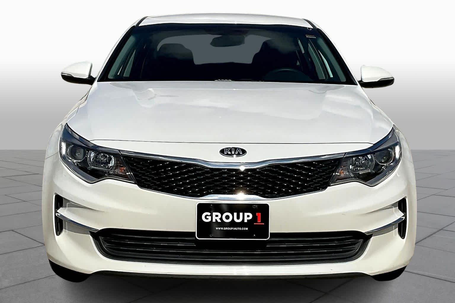 2018 Kia Optima LX Snow White Pearl at HGreg Houston
