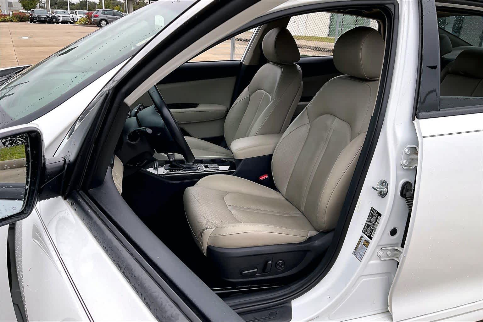 2018 Kia Optima EX Snow White Pearl at HGreg Houston