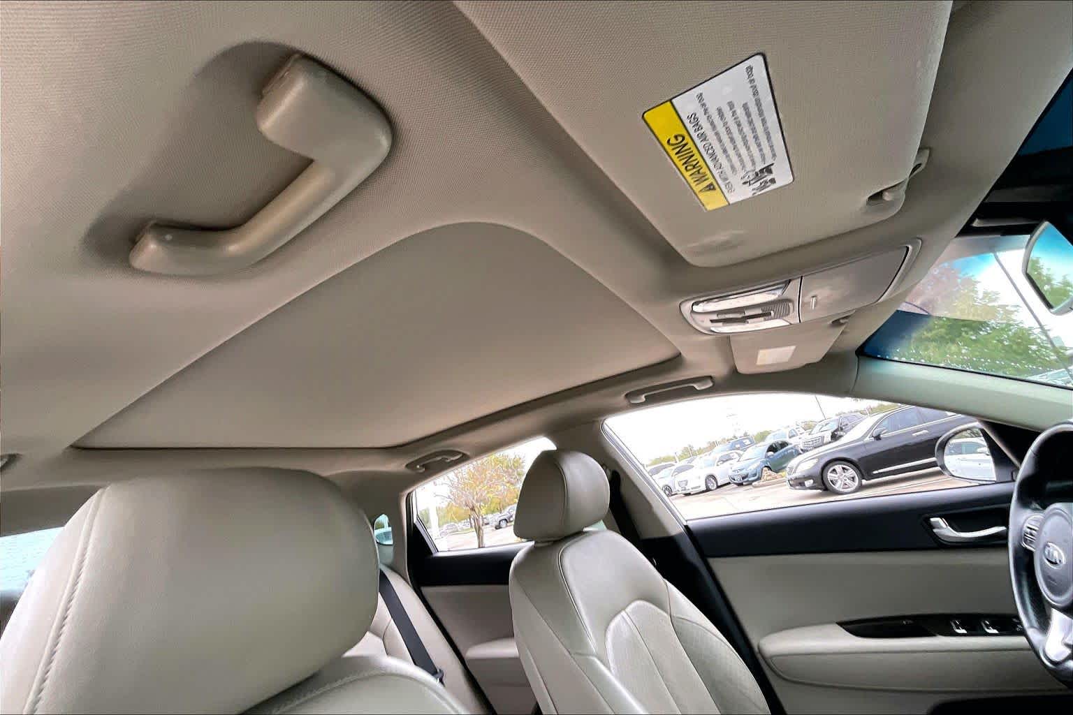 2018 Kia Optima EX Snow White Pearl at HGreg Houston