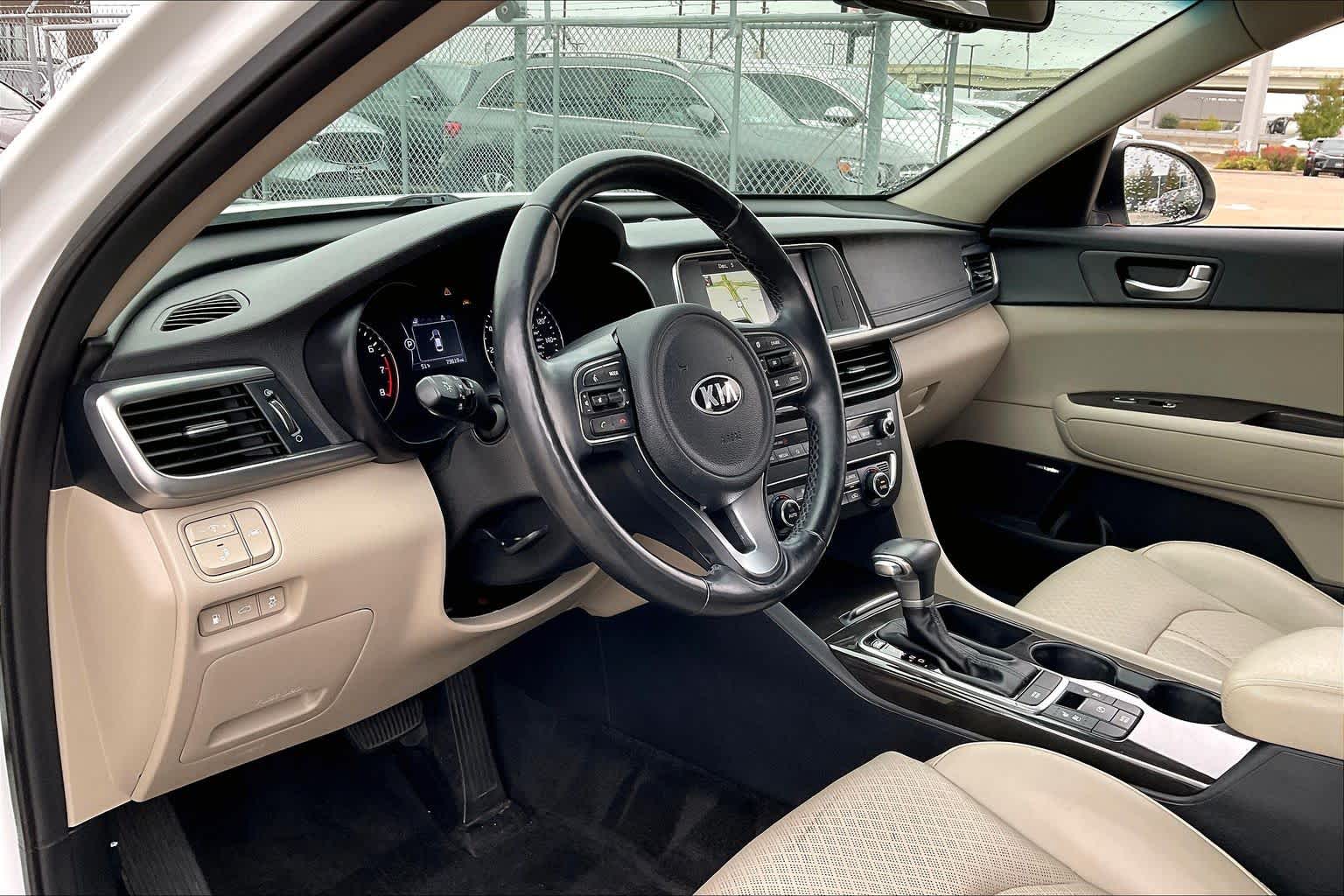 2018 Kia Optima EX Snow White Pearl at HGreg Houston