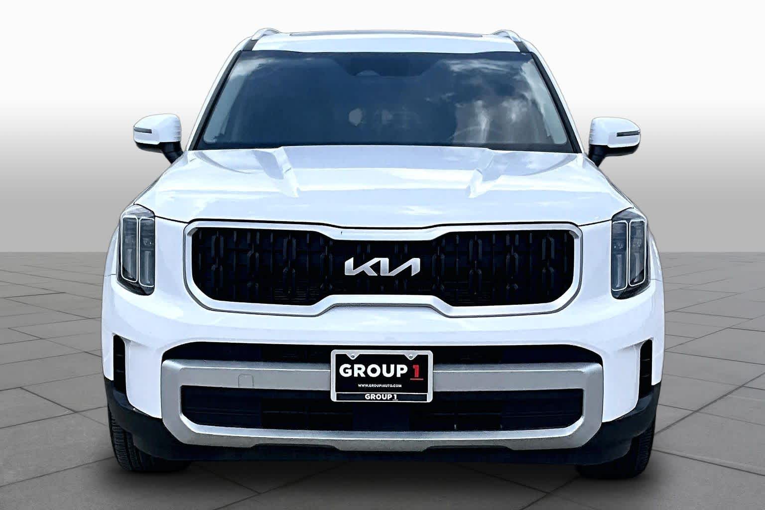 2024 Kia Telluride EX Glacial White Pearl at Friendly Ford Crosby