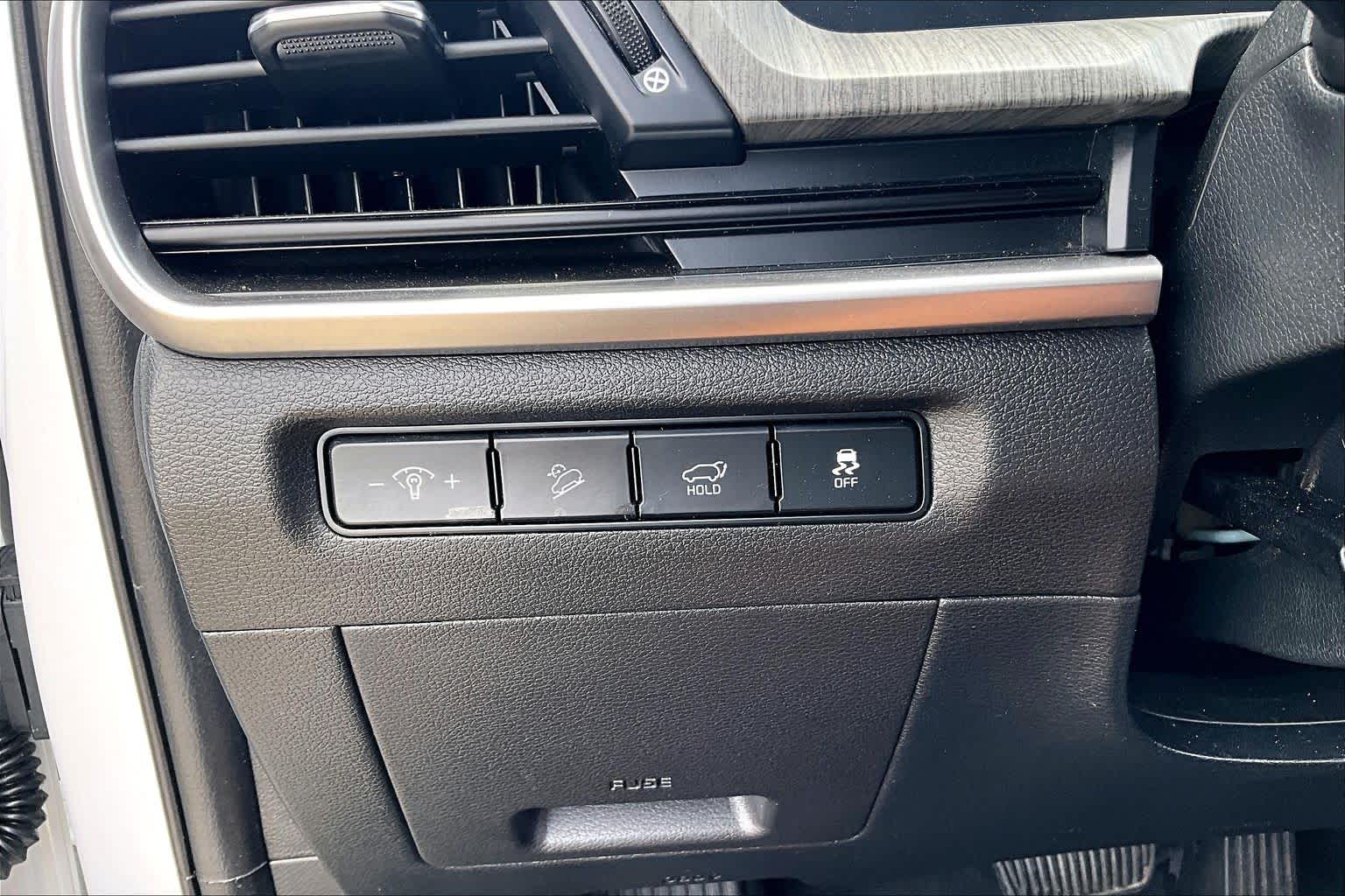 2024 Kia Telluride EX Glacial White Pearl at Friendly Ford Crosby