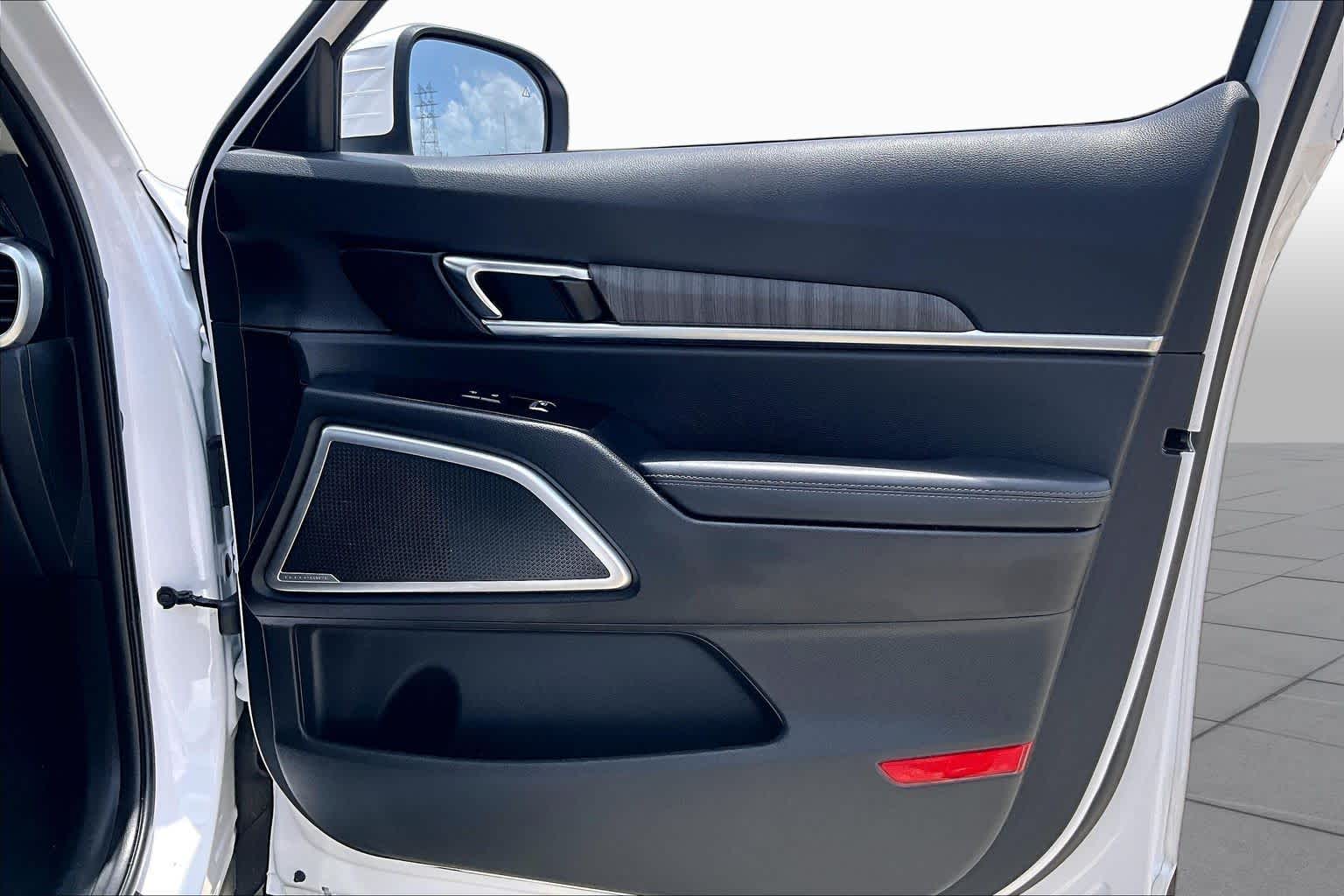 2024 Kia Telluride EX Glacial White Pearl at Friendly Ford Crosby
