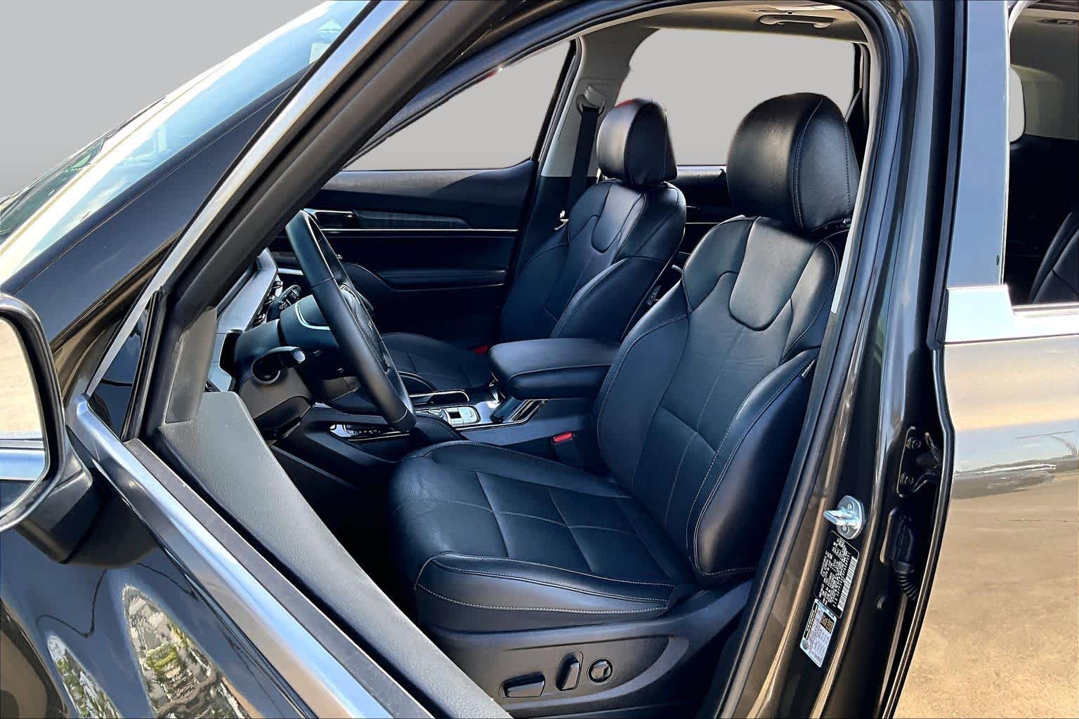 2023 Kia Telluride EX Dark Moss at Friendly Ford Crosby