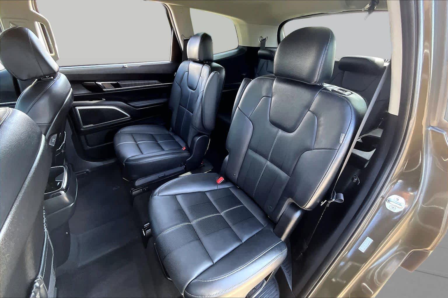 2023 Kia Telluride EX Dark Moss at Friendly Ford Crosby
