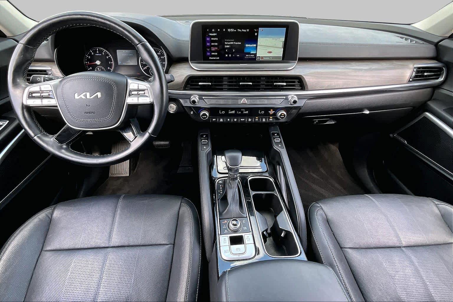 2022 Kia Telluride EX Glacial White Pearl at Westside Kia