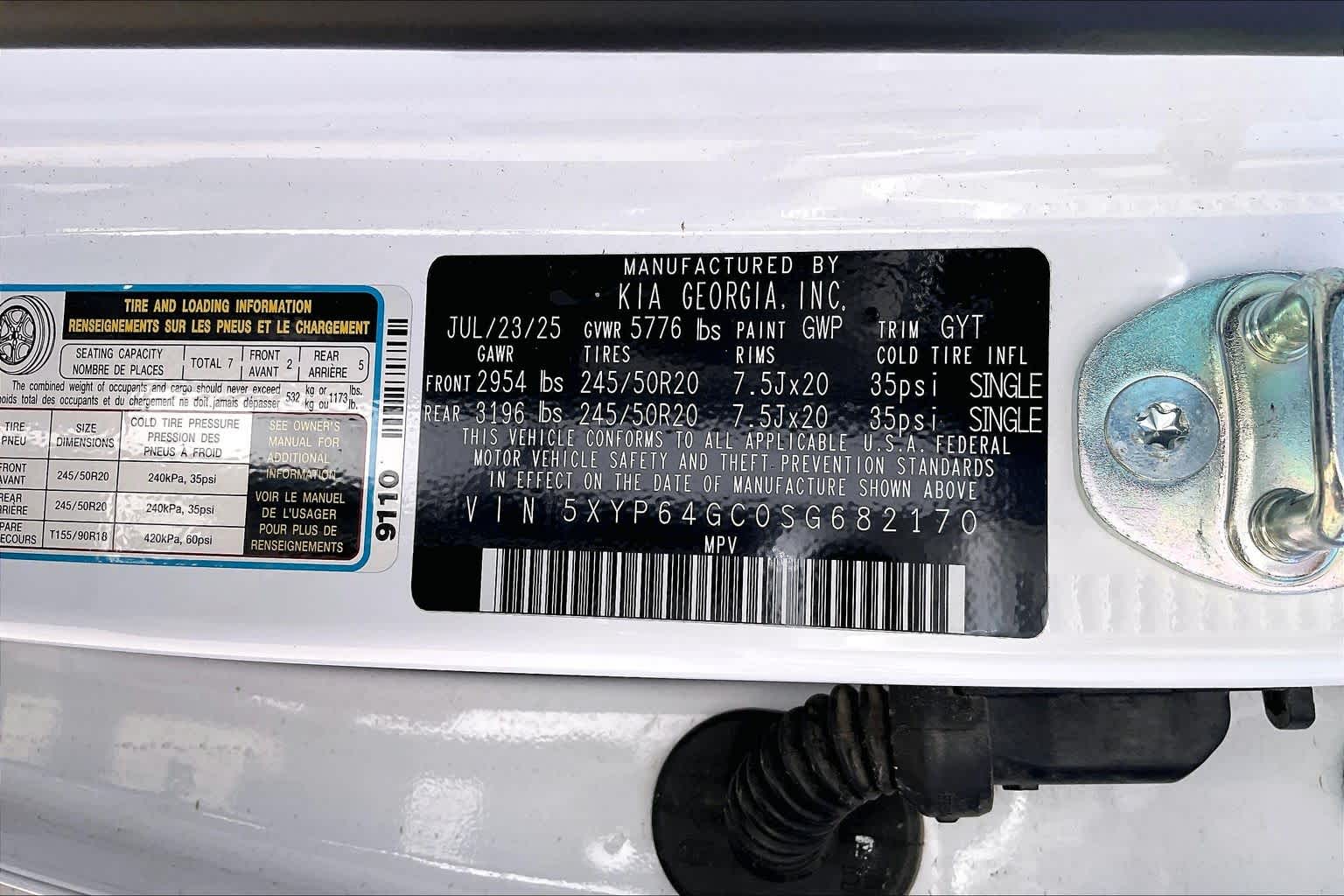 2025 Kia Telluride S Glacial White Pearl at Beck & Masten Kia