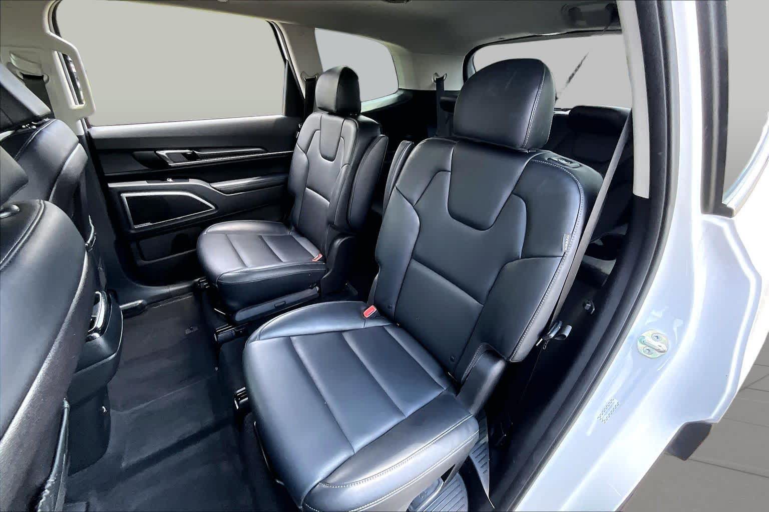 2025 Kia Telluride S Glacial White Pearl at Westside Kia