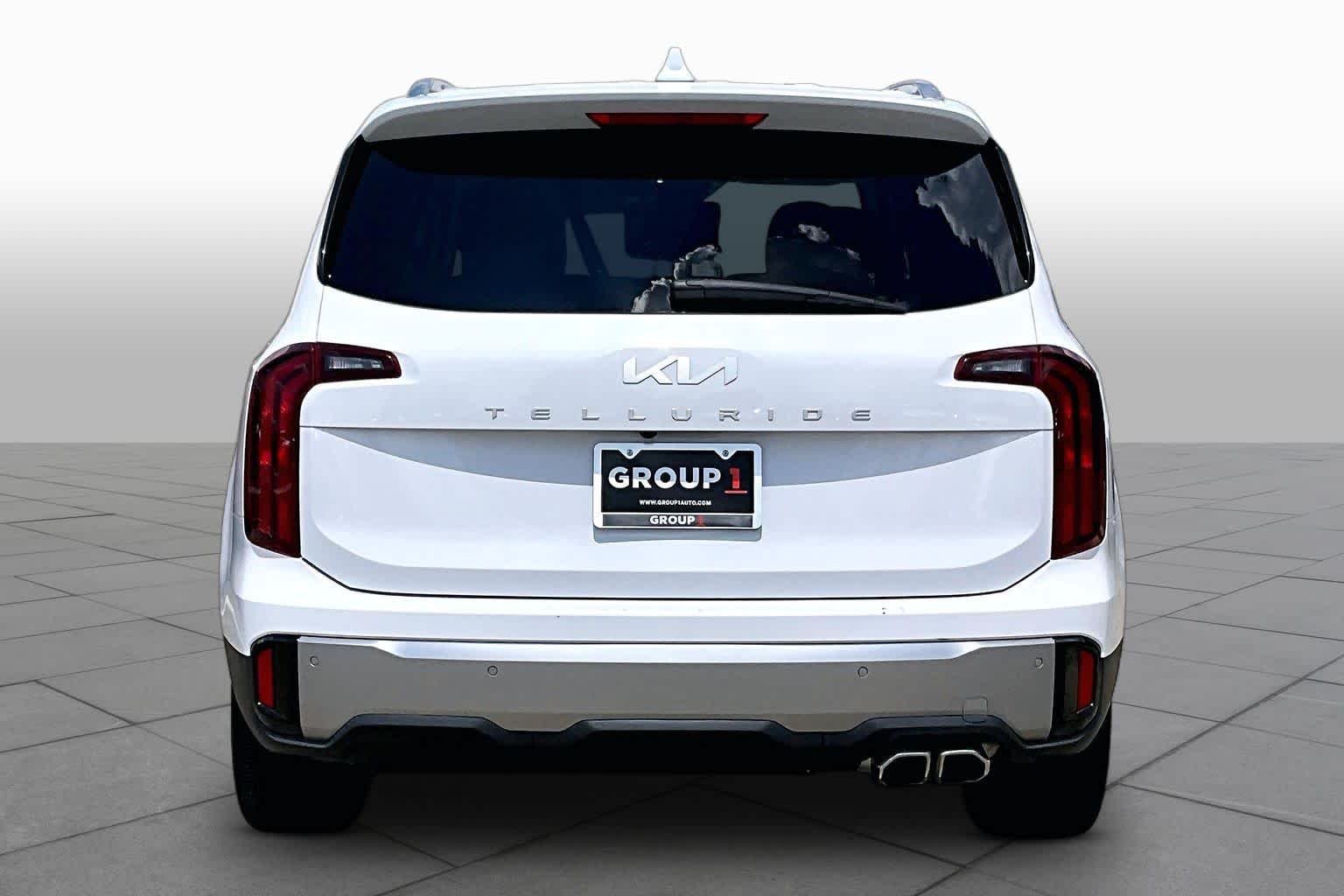 2025 Kia Telluride S Glacial White Pearl at Westside Kia