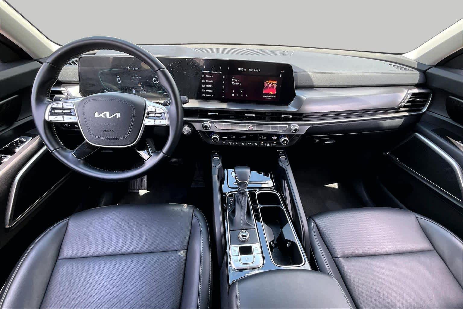 2025 Kia Telluride S Glacial White Pearl at Westside Kia
