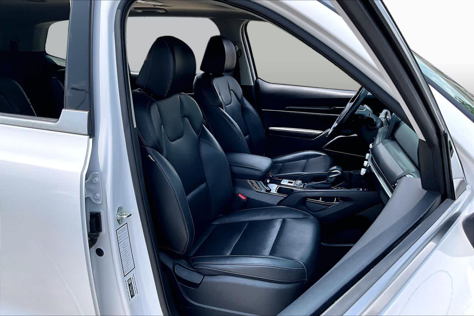 2025 Kia Telluride S Glacial White Pearl at Westside Kia
