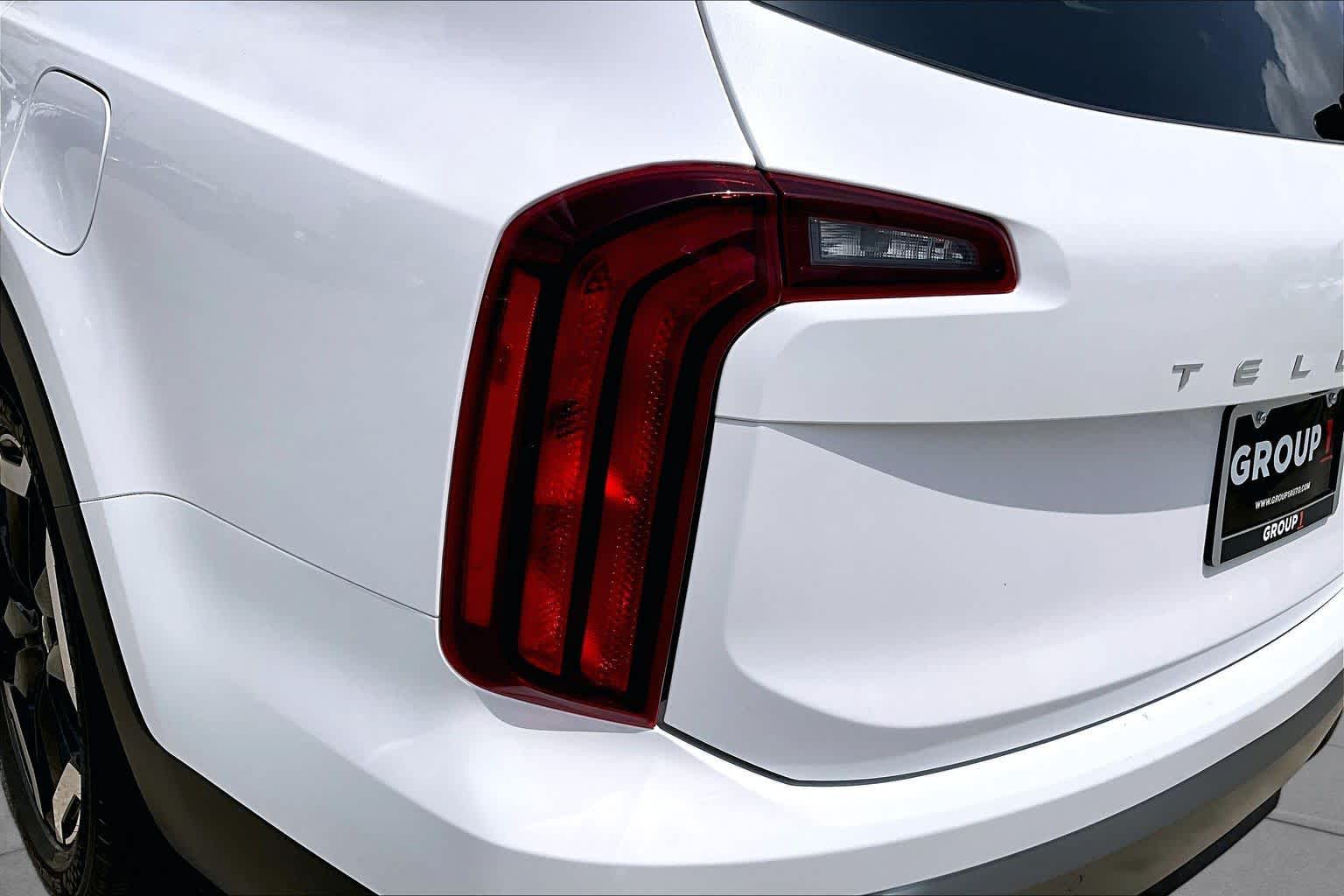 2025 Kia Telluride S Glacial White Pearl at Westside Kia