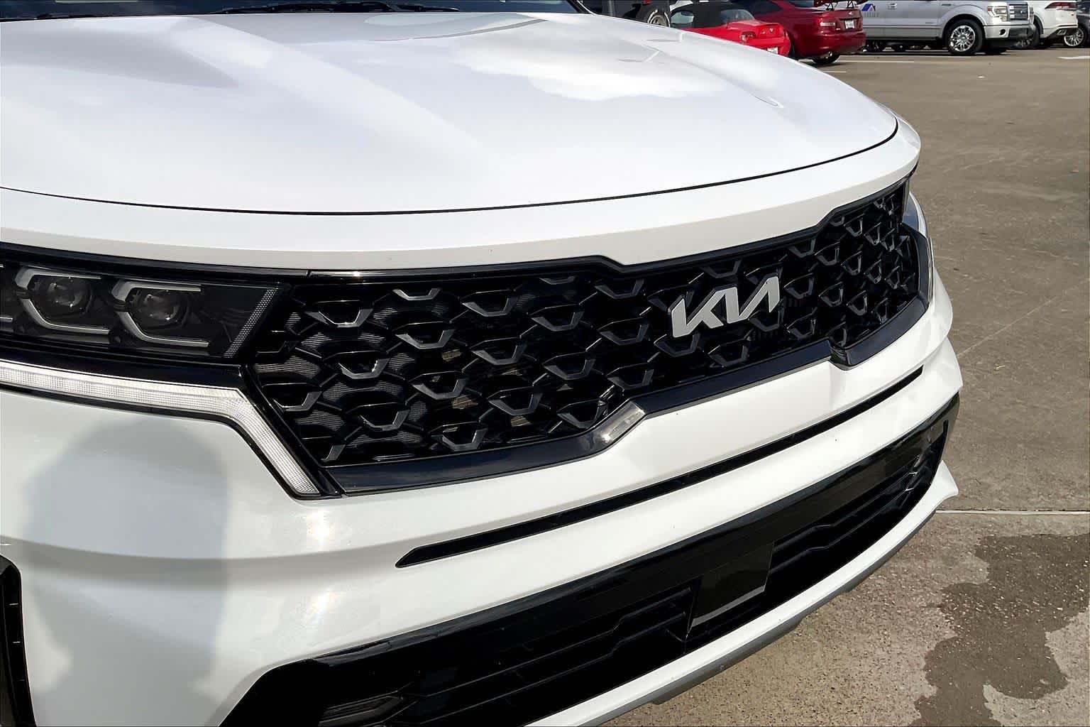 2022 Kia Sorento SX Glacial White Pearl at Lone Star Chevrolet