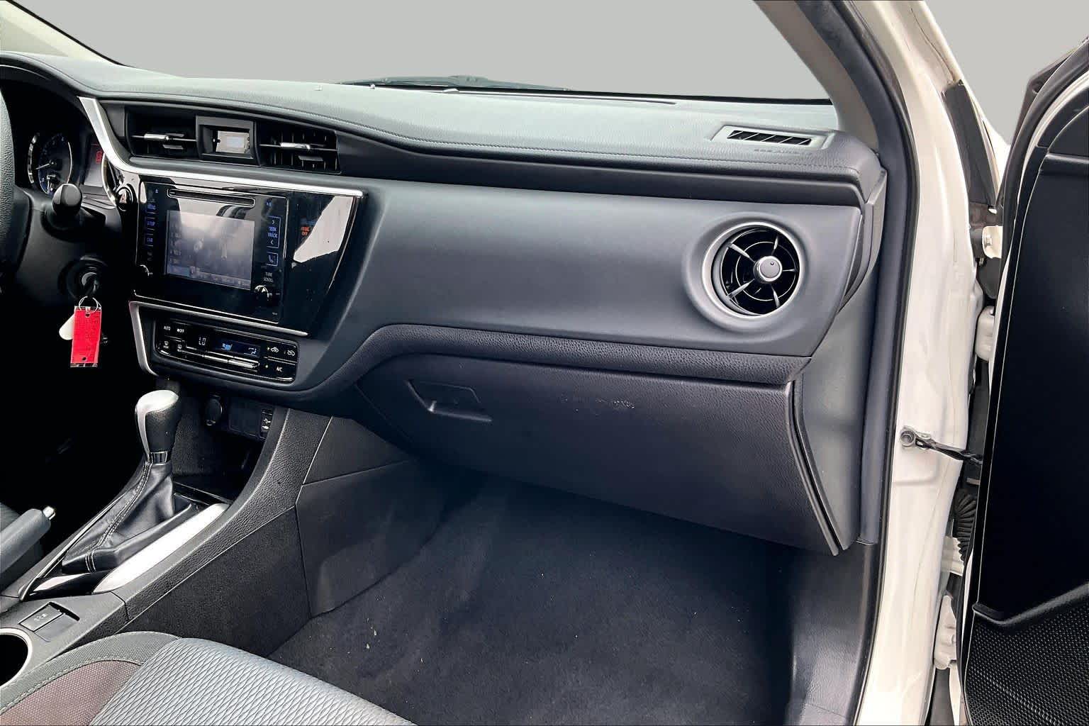 2018 Toyota Corolla LE Super White at AutoNation USA Katy