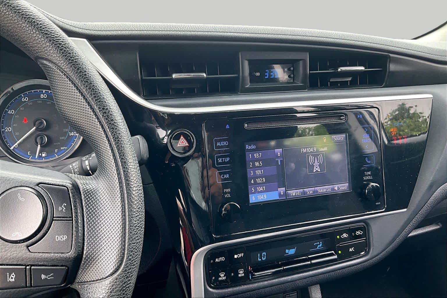 2018 Toyota Corolla LE Super White at AutoNation USA Katy