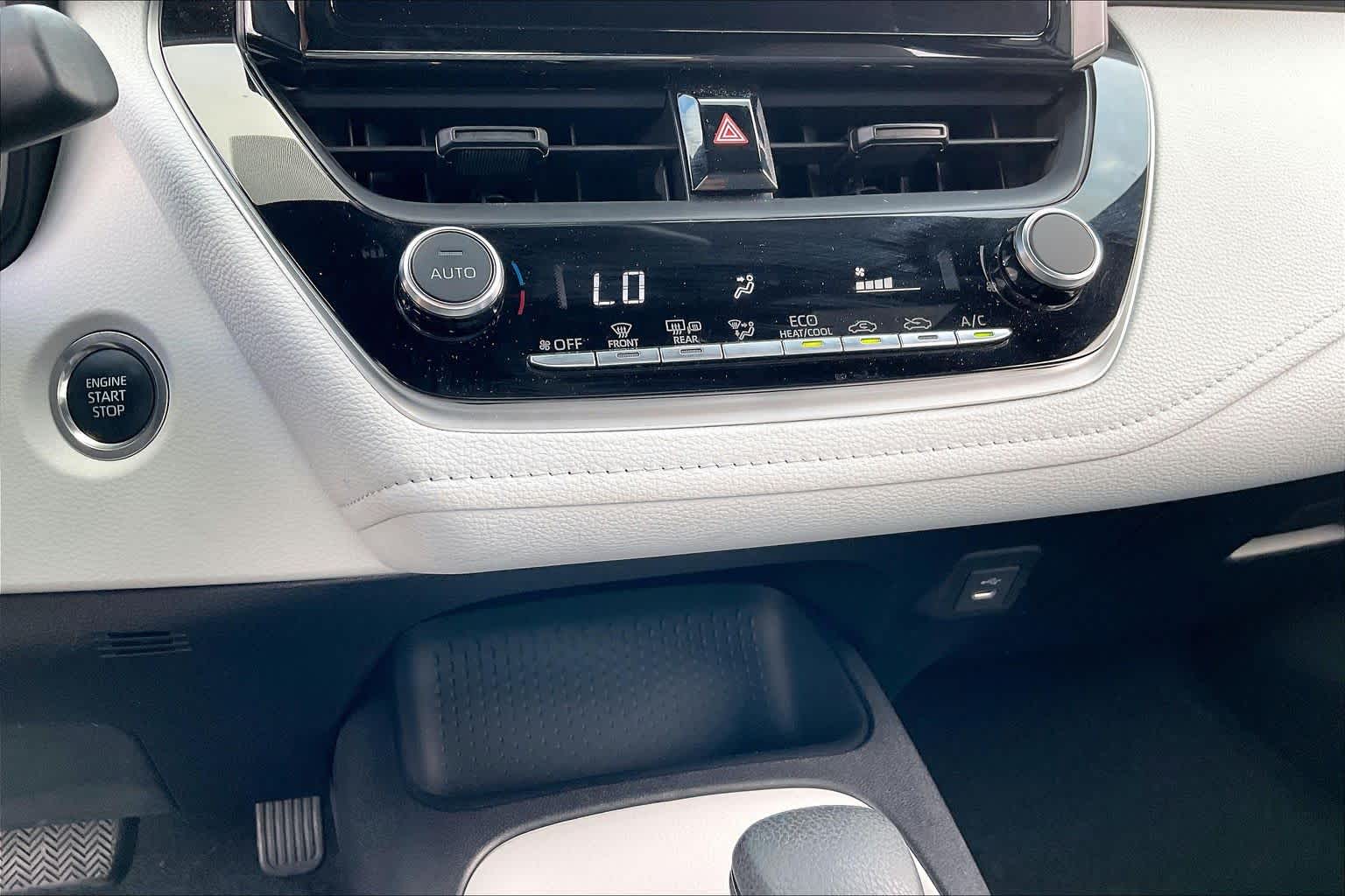 2024 Toyota Corolla SE Classic Silver Metallic at Lexus of Clear Lake