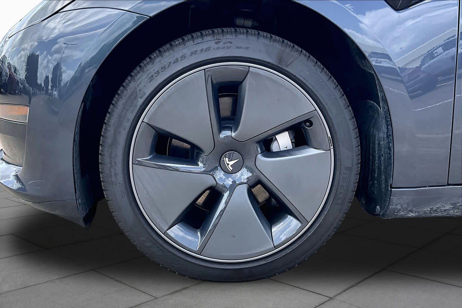 2023 Tesla Model 3 - 7