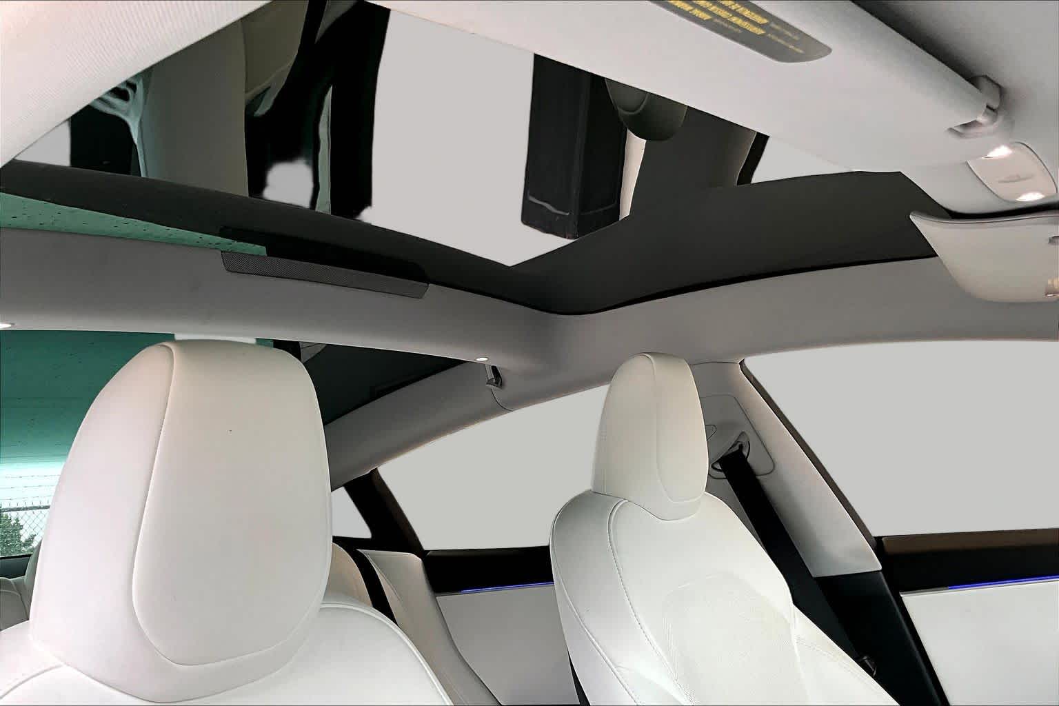 2025 Tesla Model 3 Long Range - 10
