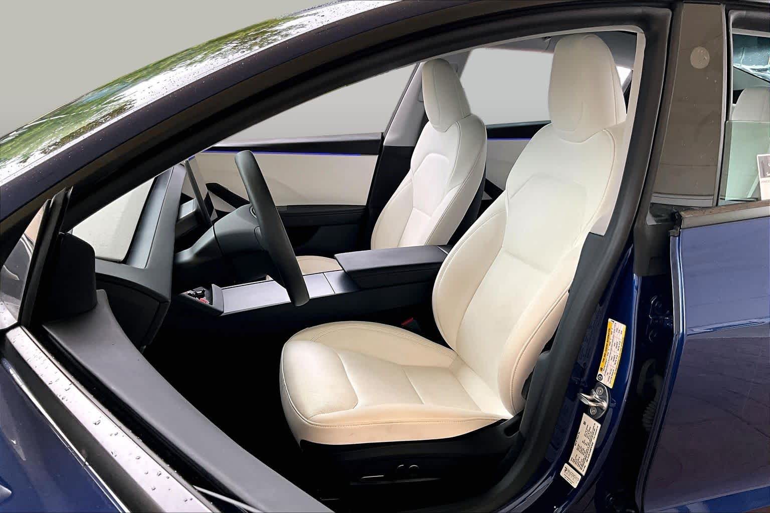 2025 Tesla Model 3 Long Range - 5
