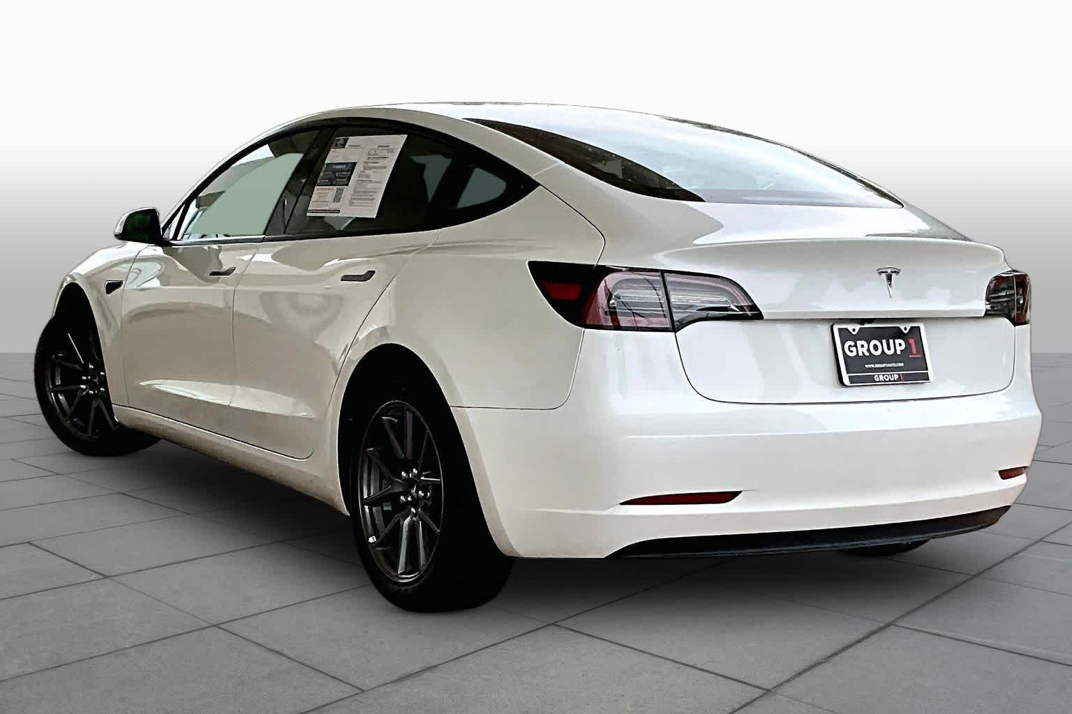 2023 Tesla Model 3 - 8