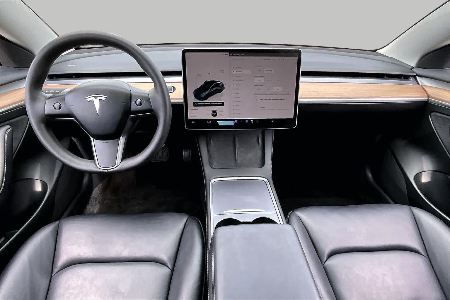 2023 Tesla Model 3 photo 12 of 33