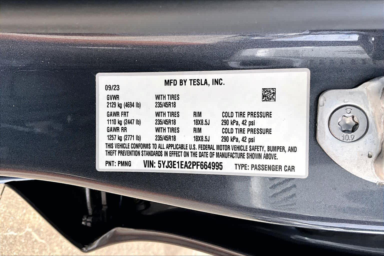 2023 Tesla Model 3 photo 33 of 33