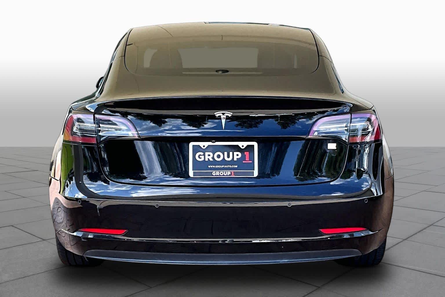 2021 Tesla Model 3 Standard Range Plus - 3