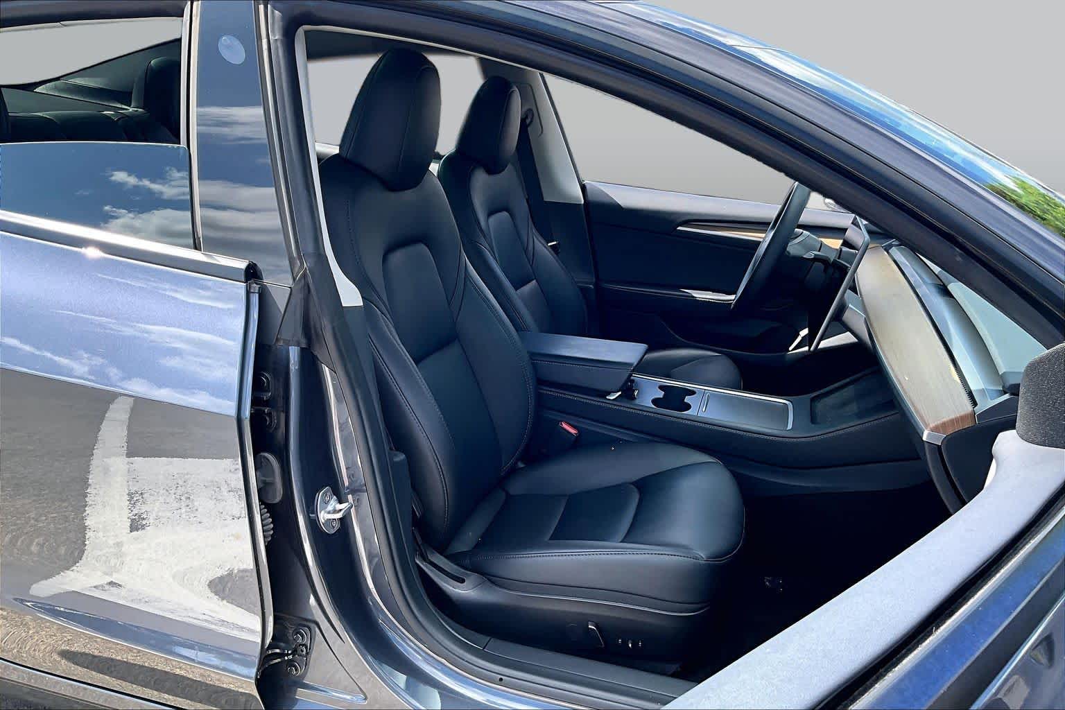 2023 Tesla Model 3 - 6