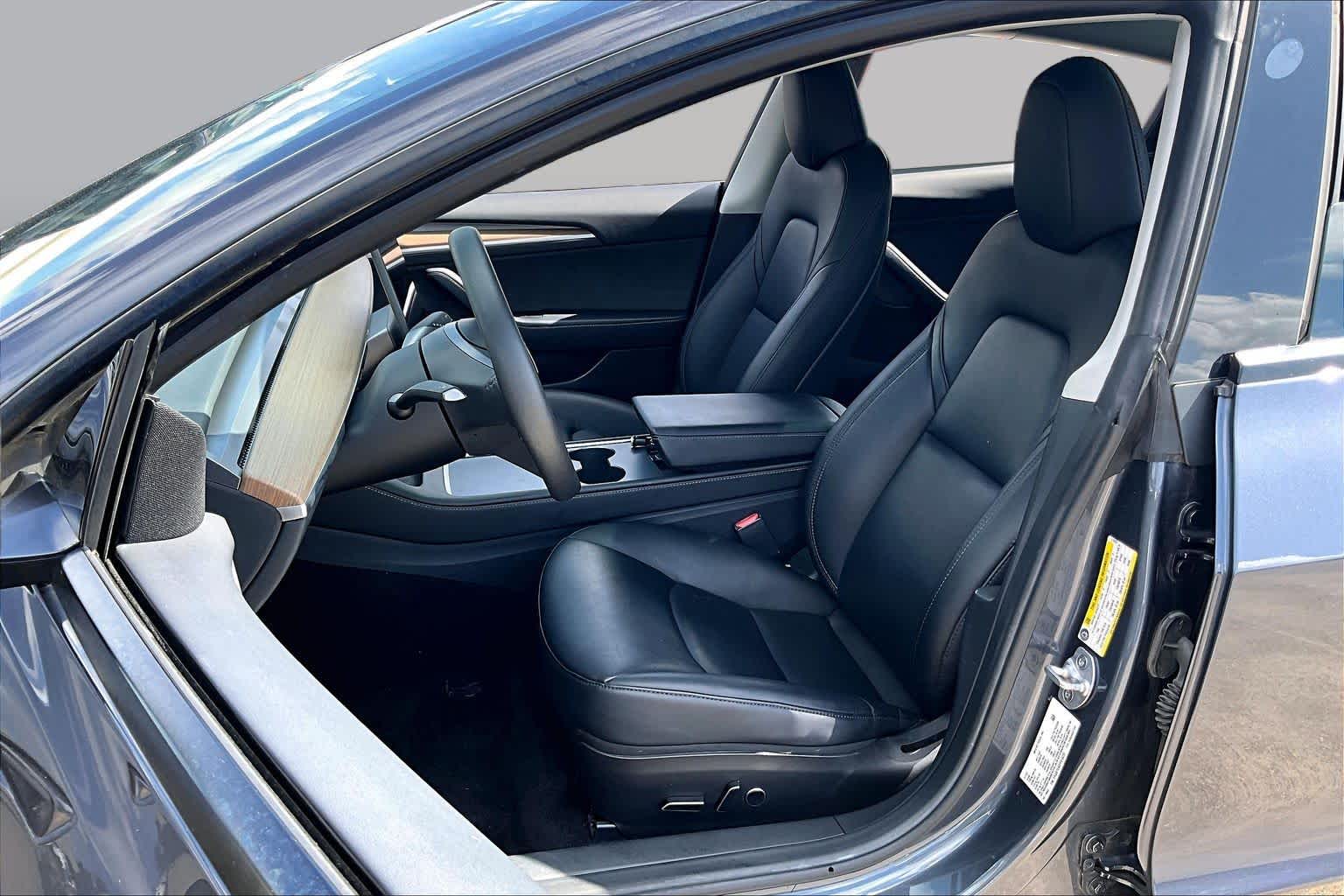 2023 Tesla Model 3 - 5
