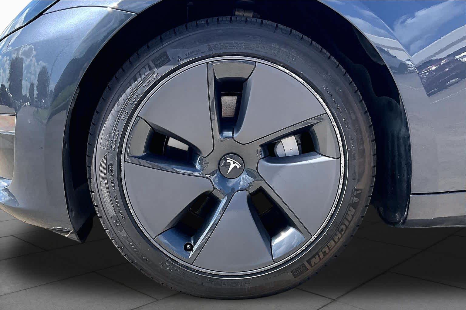 2023 Tesla Model 3 - 7