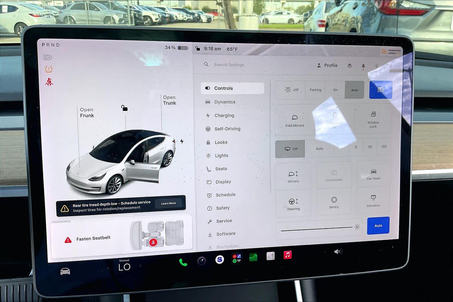 2020 Tesla Model 3 photo 31 of 33
