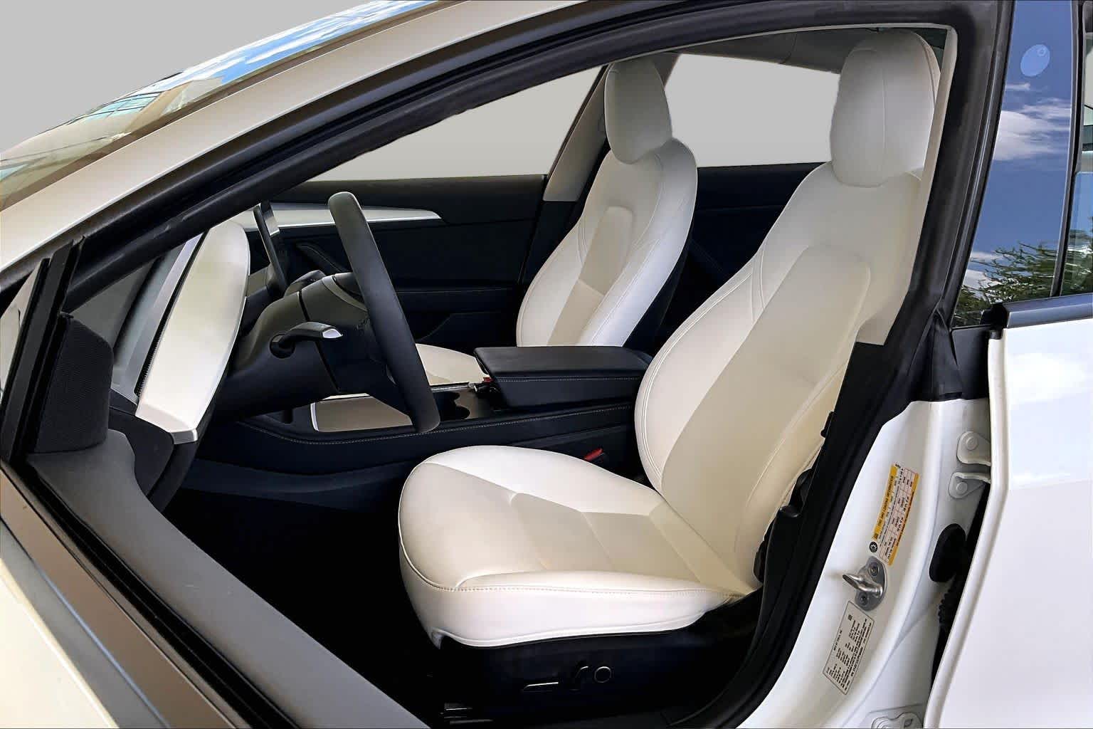 2023 Tesla Model 3 - 5