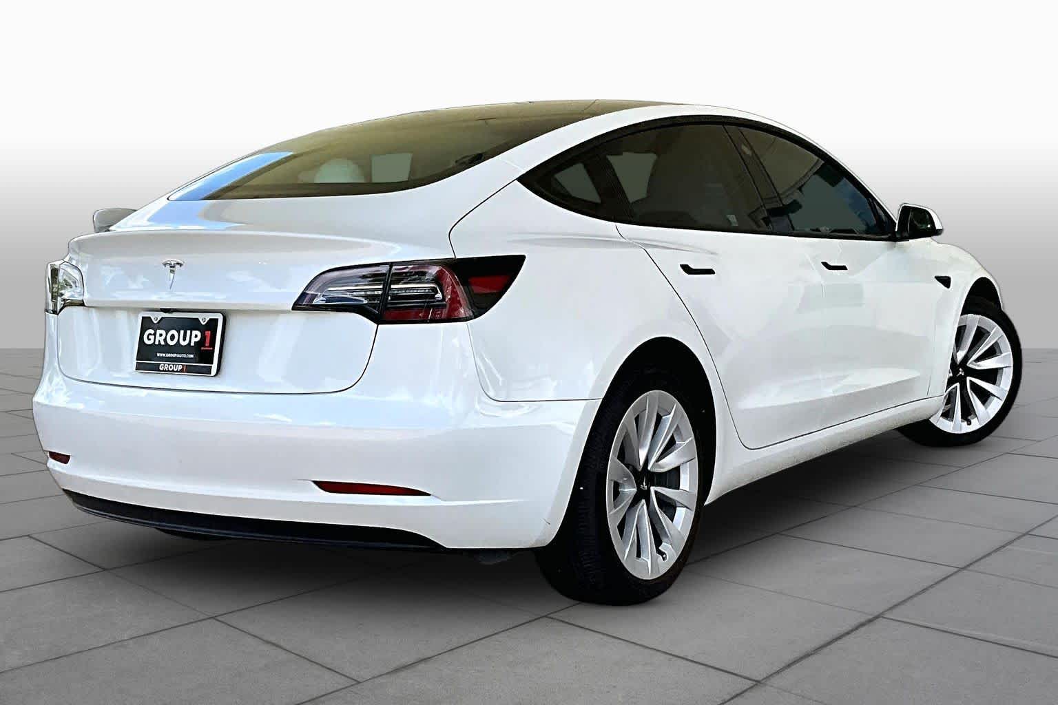 2023 Tesla Model 3 - 9