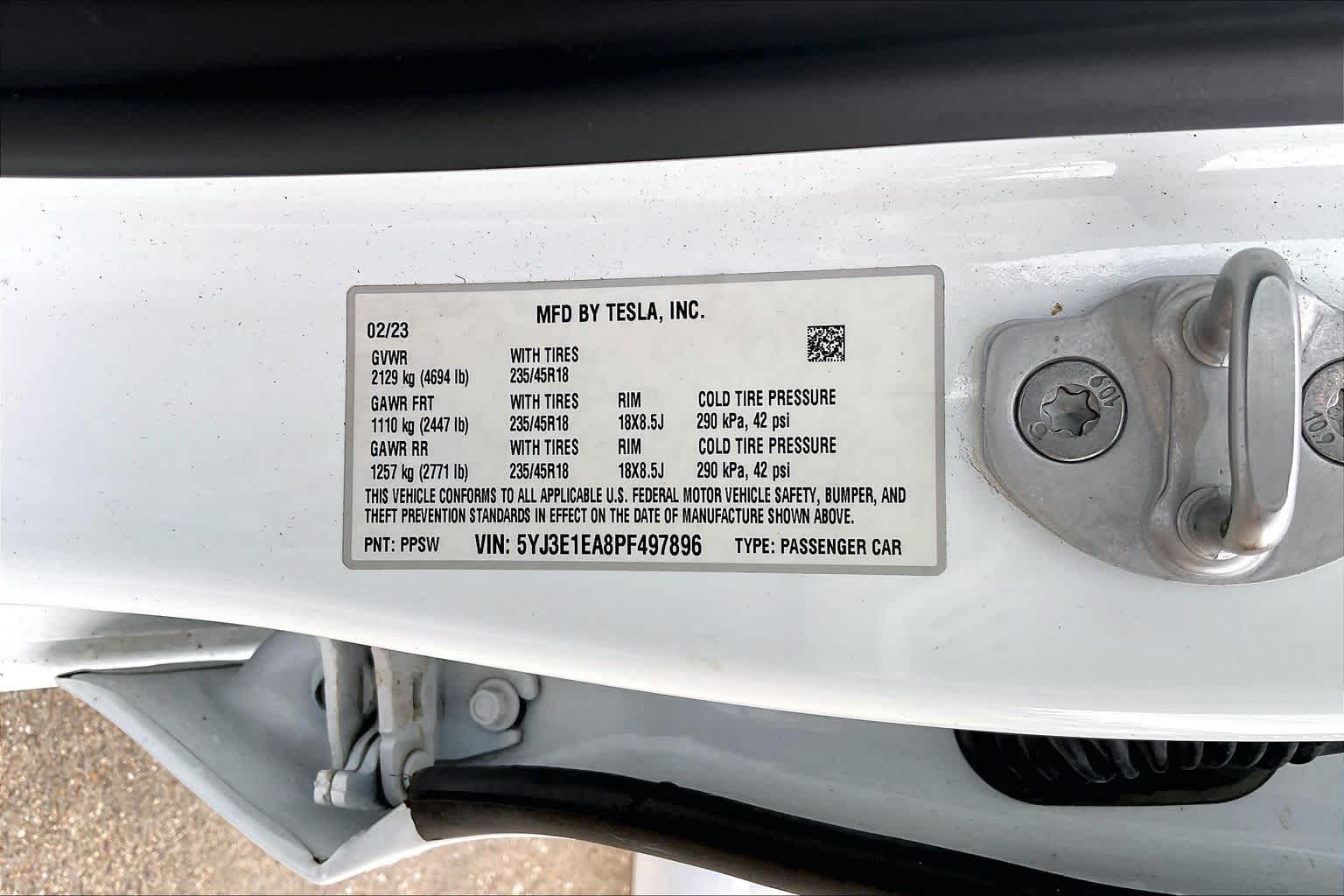 2023 Tesla Model 3 photo 33 of 33