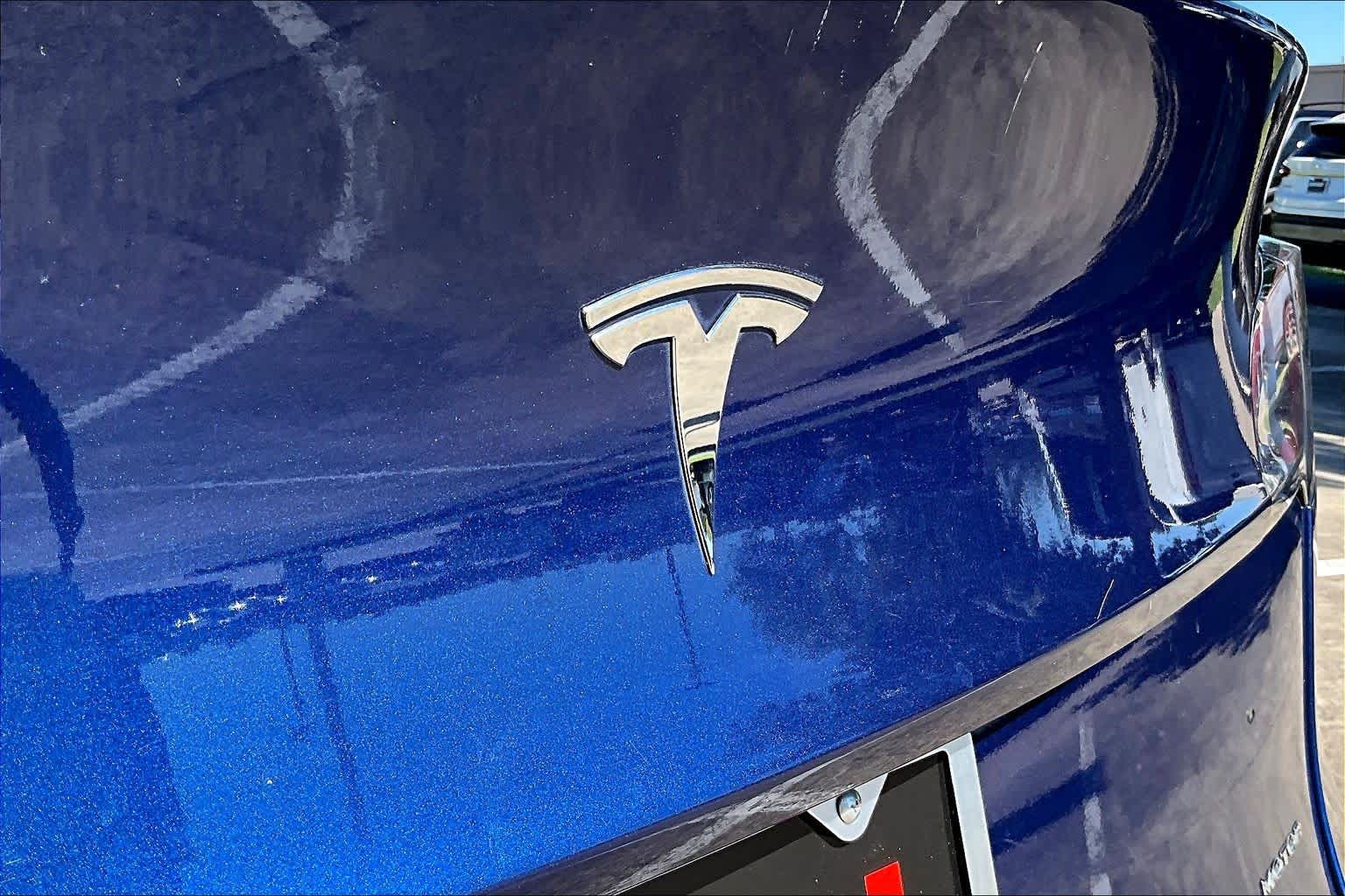 2021 Tesla Model Y Long Range Deep Blue Metallic at AutoNation USA Houston