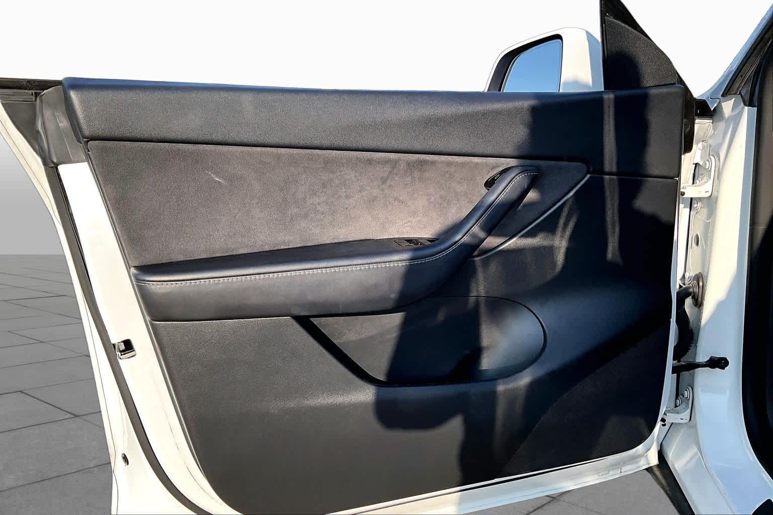 2021 Tesla Model Y Long Range Pearl White Multi-Coat at Auto Boutique Texas
