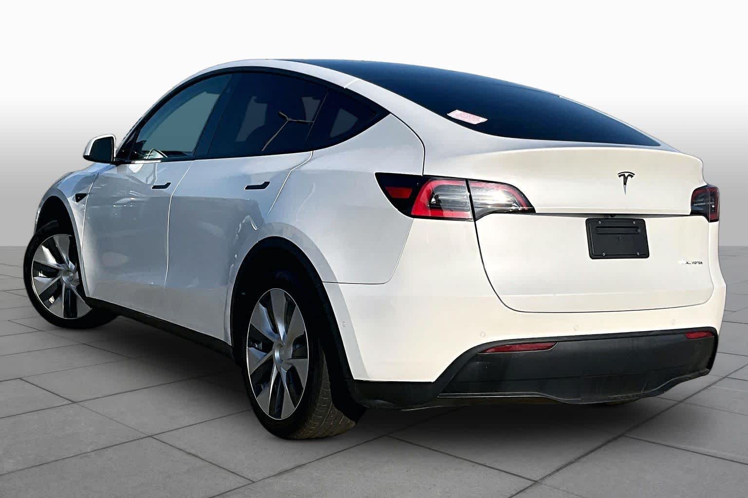 2021 Tesla Model Y Long Range Pearl White Multi-Coat at Auto Boutique Texas