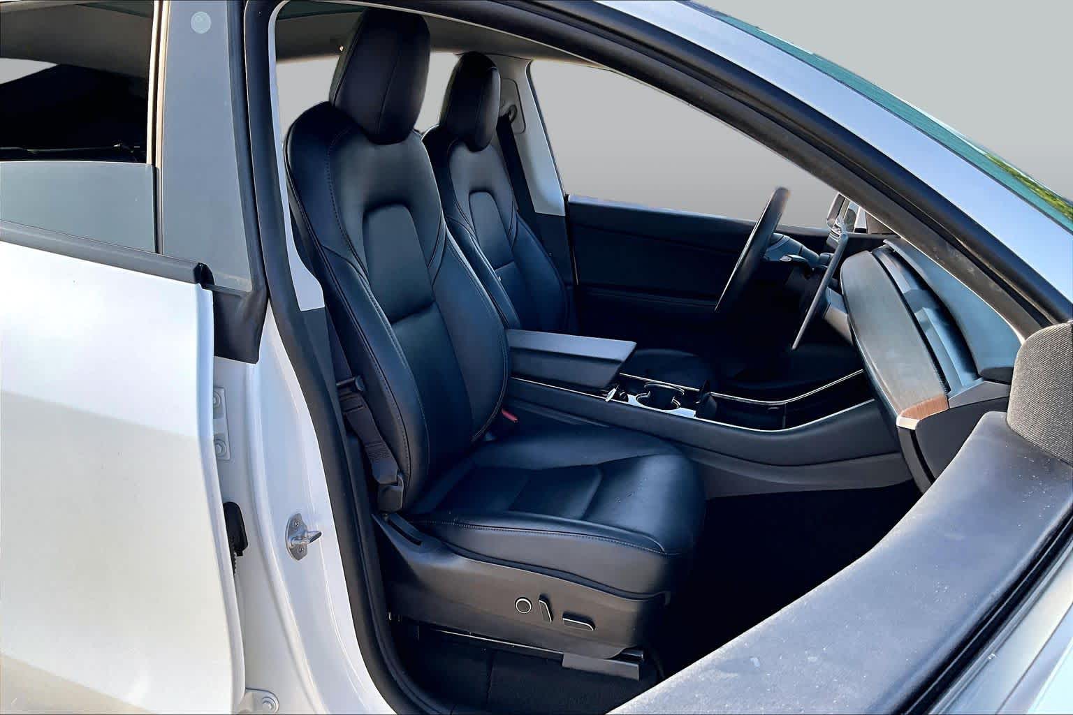 2021 Tesla Model Y Long Range Pearl White Multi-Coat at Auto Boutique Texas