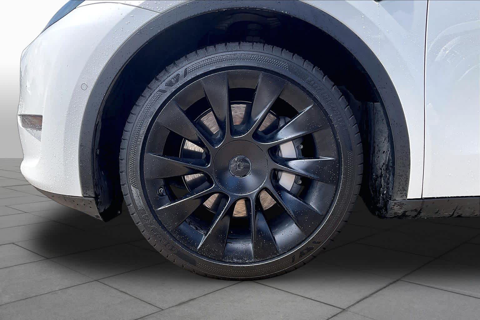 2021 Tesla Model Y Long Range - 8